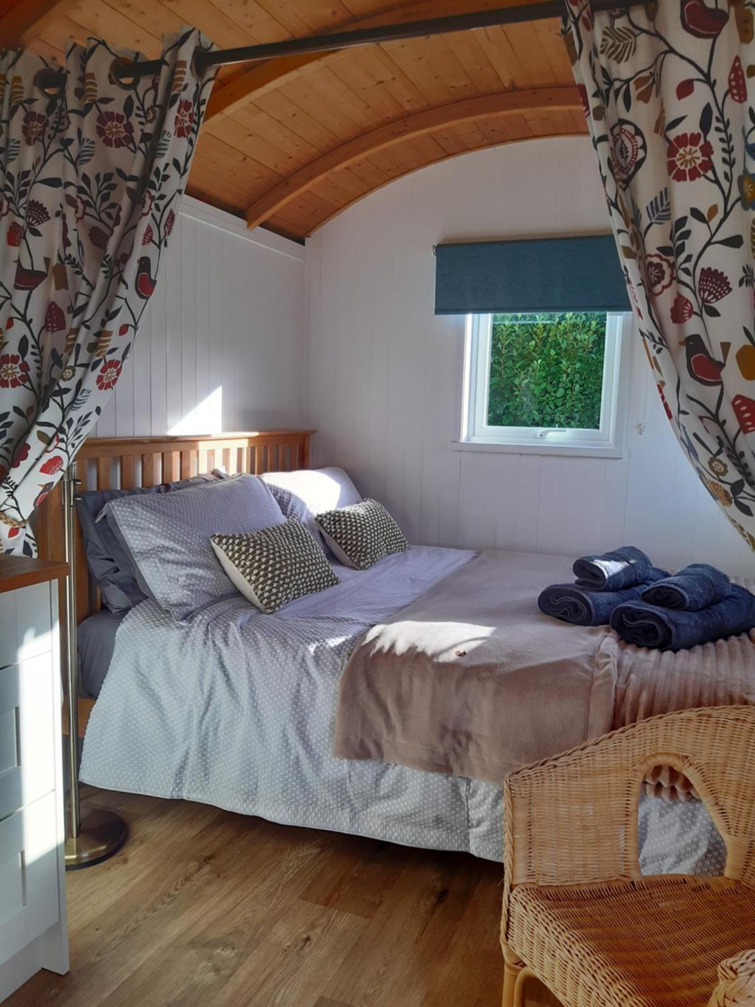 The Shepherd Hut Holiday home