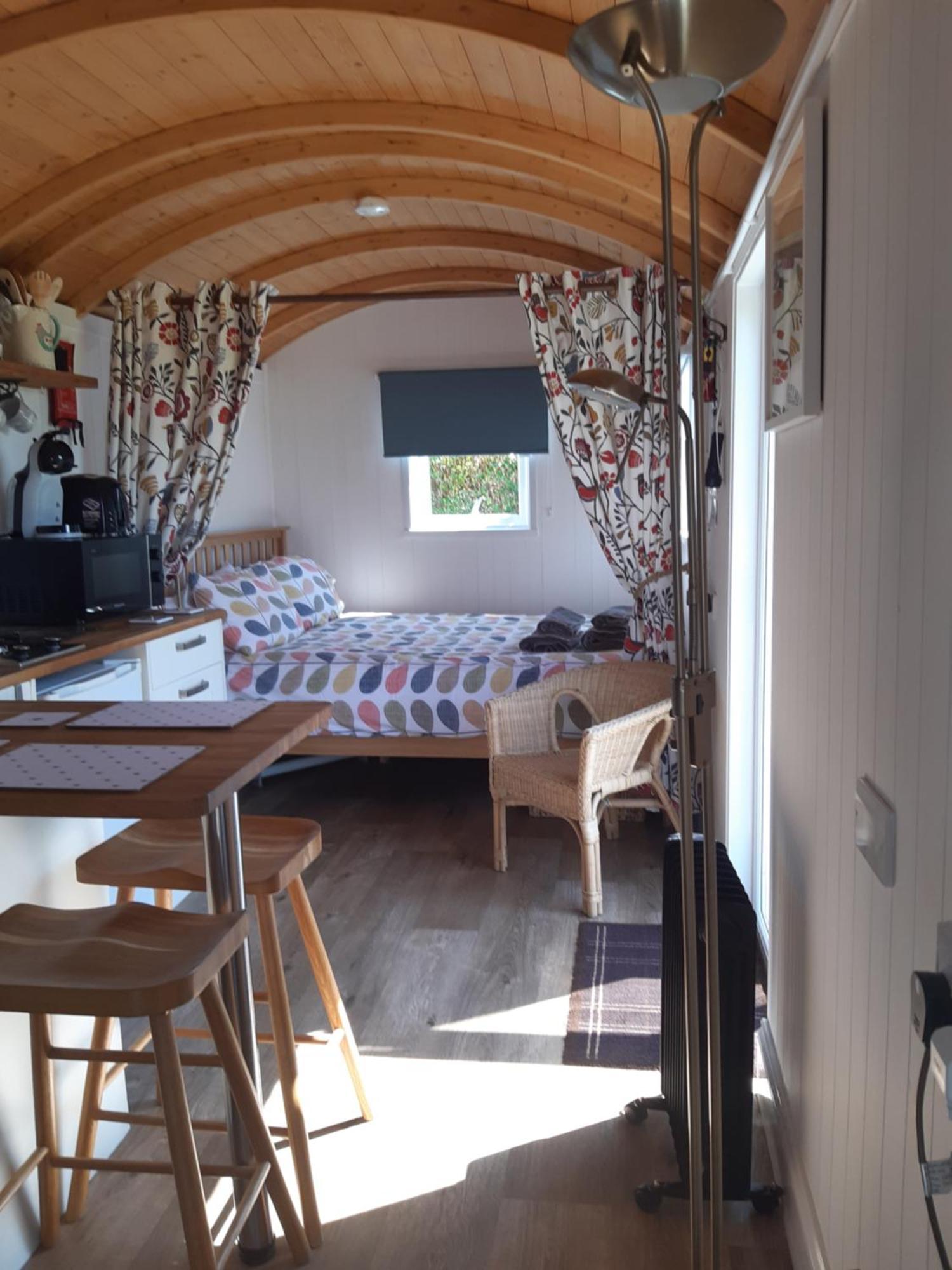 Holiday home The Shepherd Hut Carleen